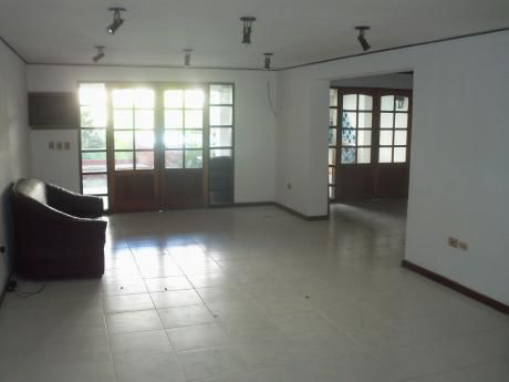 Barrio Manora Colegio Americano Casa Rica