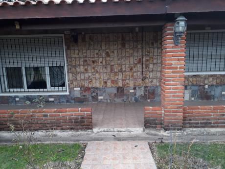 Solida Propiedad En Lagomar