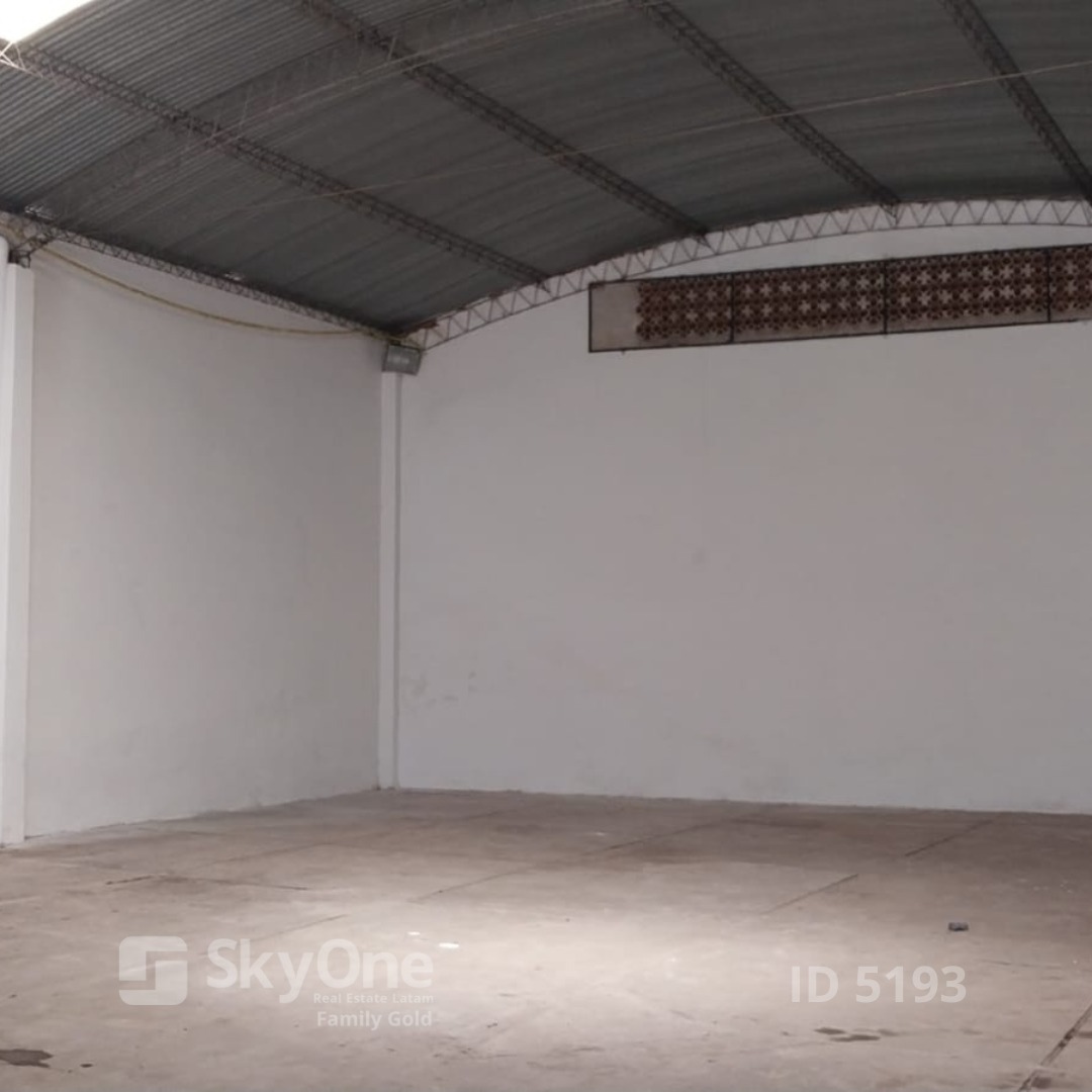ALQUILO TINGLADO EN LUQUE 406,8 M2 DETRAS DE LOS JARDINES — foto 2