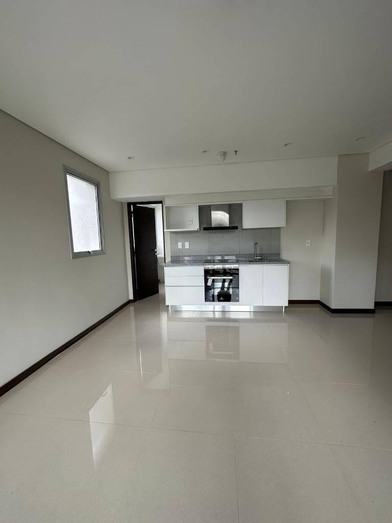 Alquilo en el Edif The Forest Depto de 3 dorm + area de servicio — foto 3