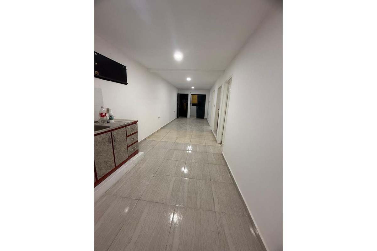 Departamento-Alquiler-Ingavi, Fernando De La Mora, Central — foto 3