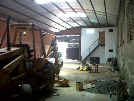 Alquilo Deposito En Mariano Roque Alonso Zona Shopping La Rural.