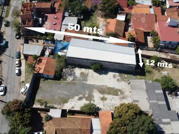 VENDO TERRENO A MEDIA CUADRA DE LA AVENIDA SEMIDEI - LOMA PYTA — foto 3