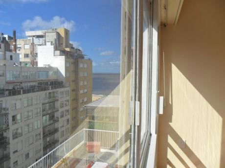 Venta Apartamento De 3 Dormitorios Pocitos