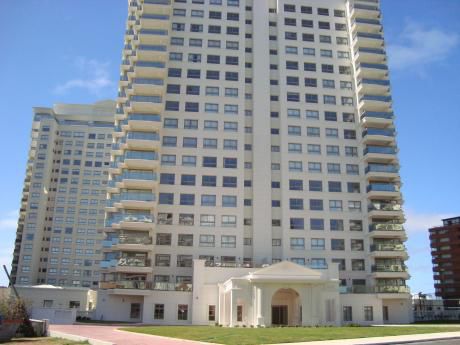 Frente Al Mar En Un Excelente Complejo - 3 Suites
