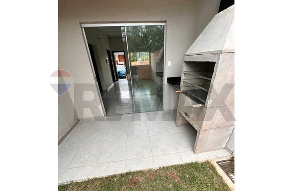 alquilo chalet en ARASY 3 - AREGUA — foto 2