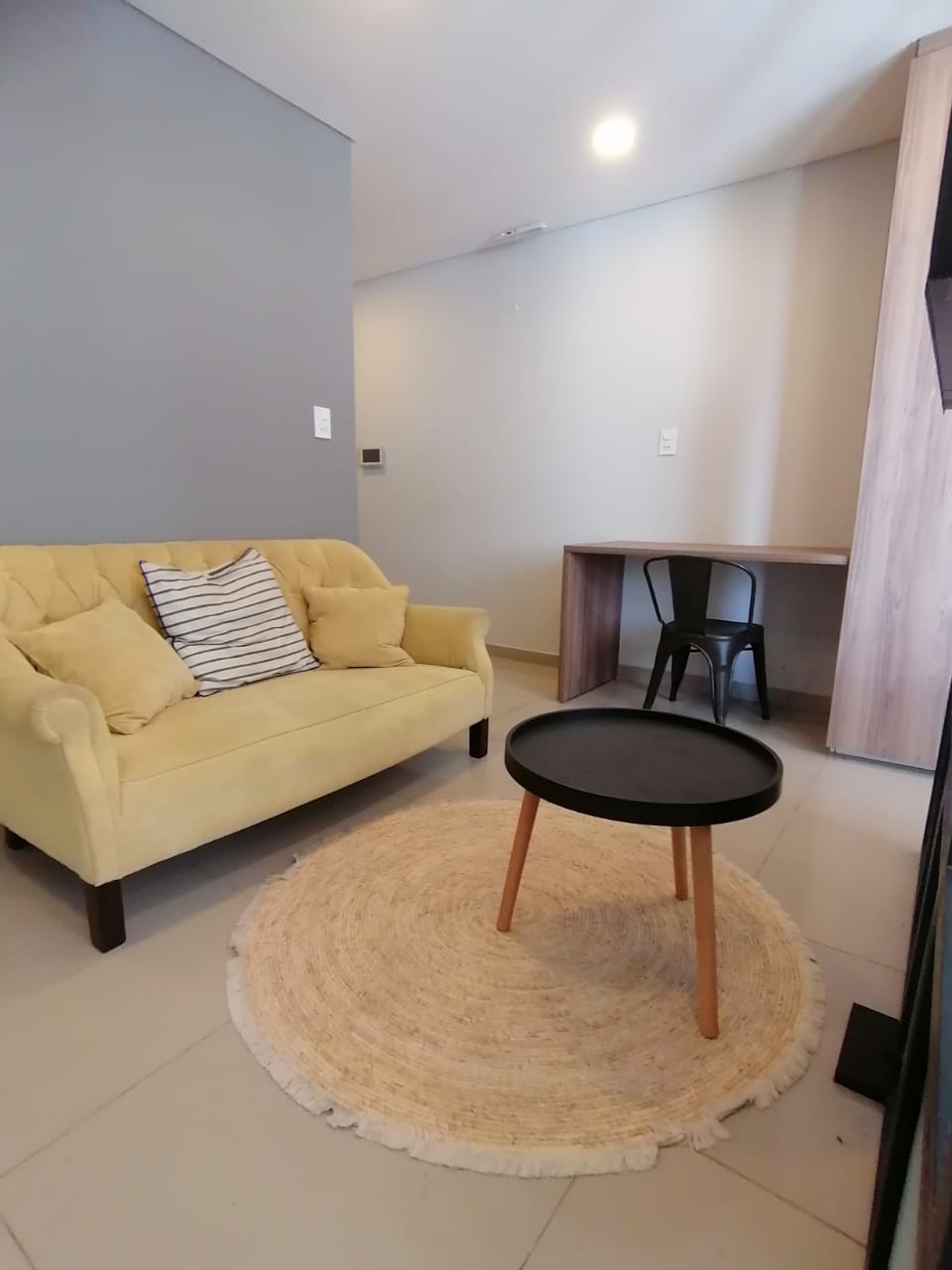 Alquilo Monoambiente Amoblado Zona Santa Teresa — foto 3