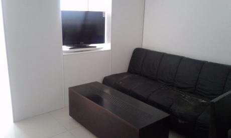 Monoambiente Con Garaje Amueblado