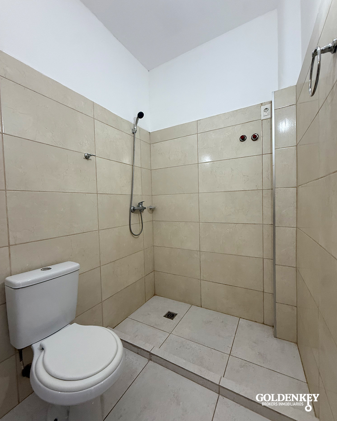 Alquiler Casa 1 Dormitorio jardin y garaje barrio Belvedere · Foto 4
