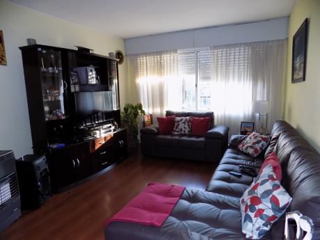 Concepción Del Uruguay Amplio Y Luminoso Para Entrar