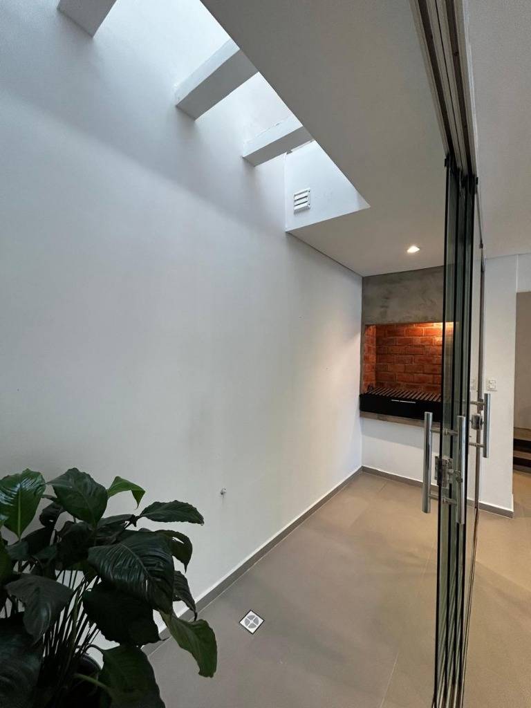 Vendo duplex a estrenar de 3 dormitorios en Fernando de la Mora zona norte — foto 3