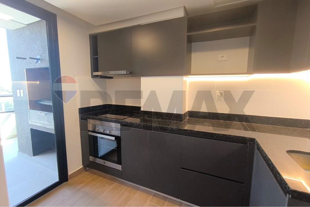 Alquilo departamento de 2 dorm. en Los Laureles — foto 3