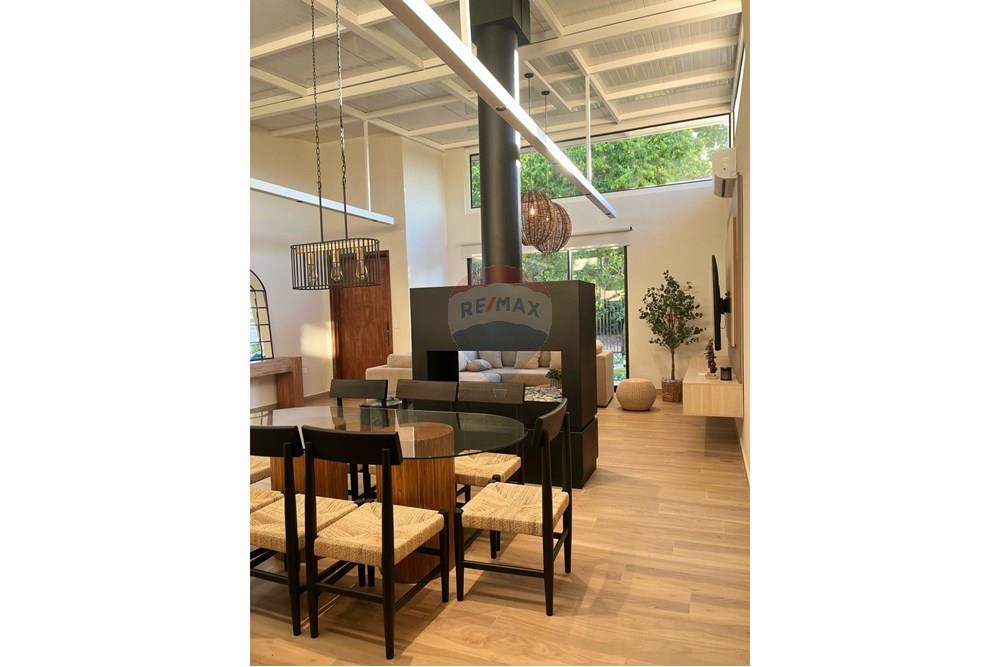 VENDO HERMOSA MANSION EN SANBER — foto 3