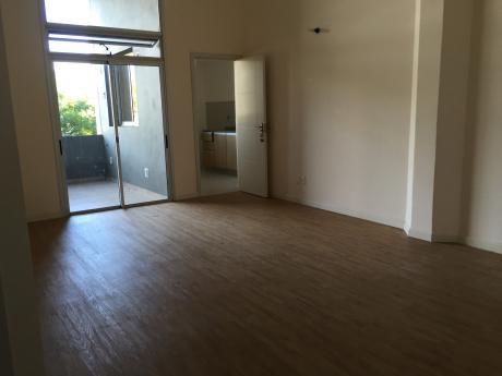 Venta Apto 1 Dormitorios Aguada Con Garage