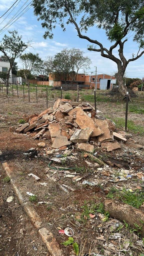 EN VENTA TERRENO EN LAURELTY LUQUE — foto 3