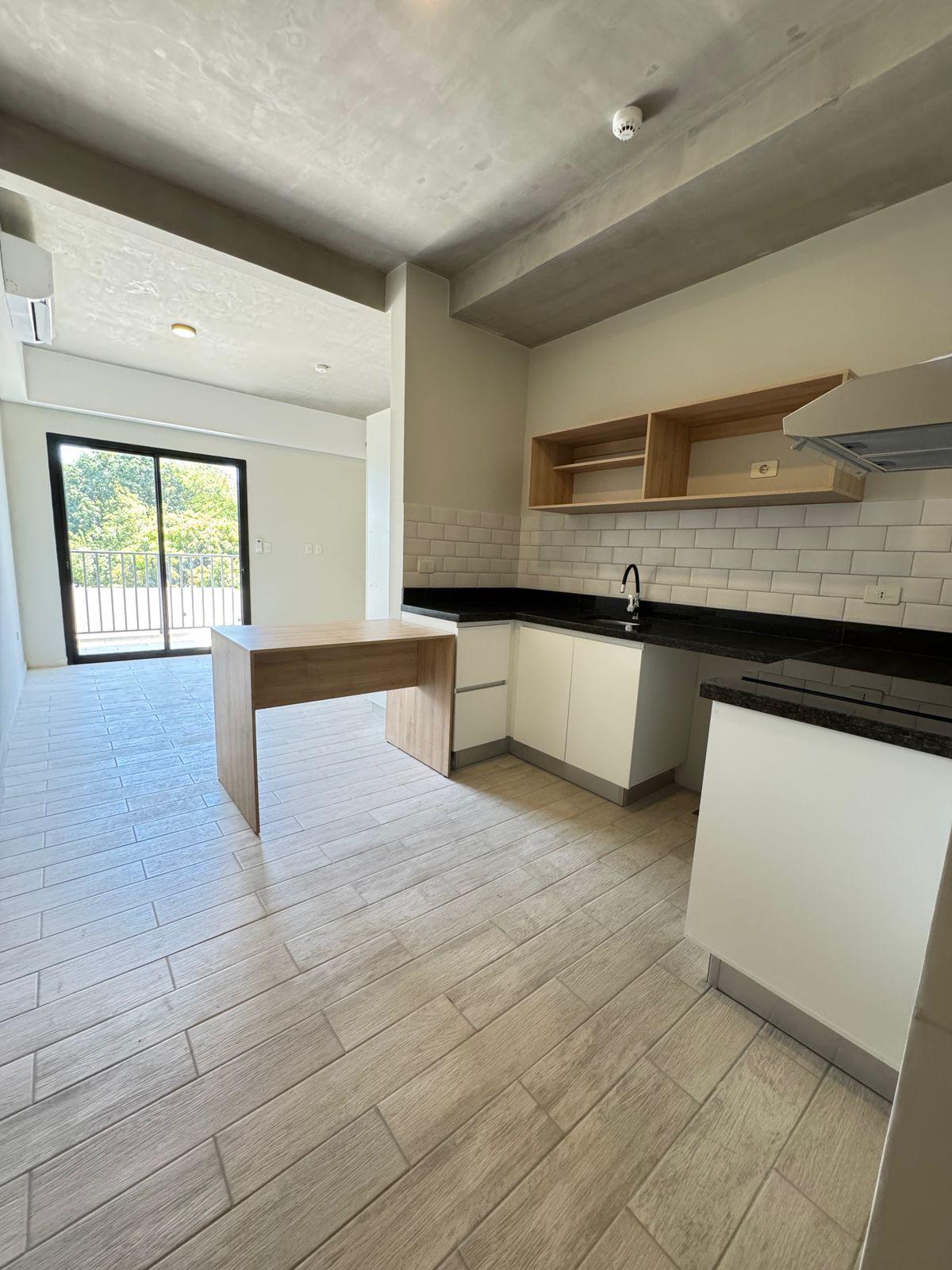 VENTA DE MONOAMBIENTE EN BARRIO YTAI — foto 2
