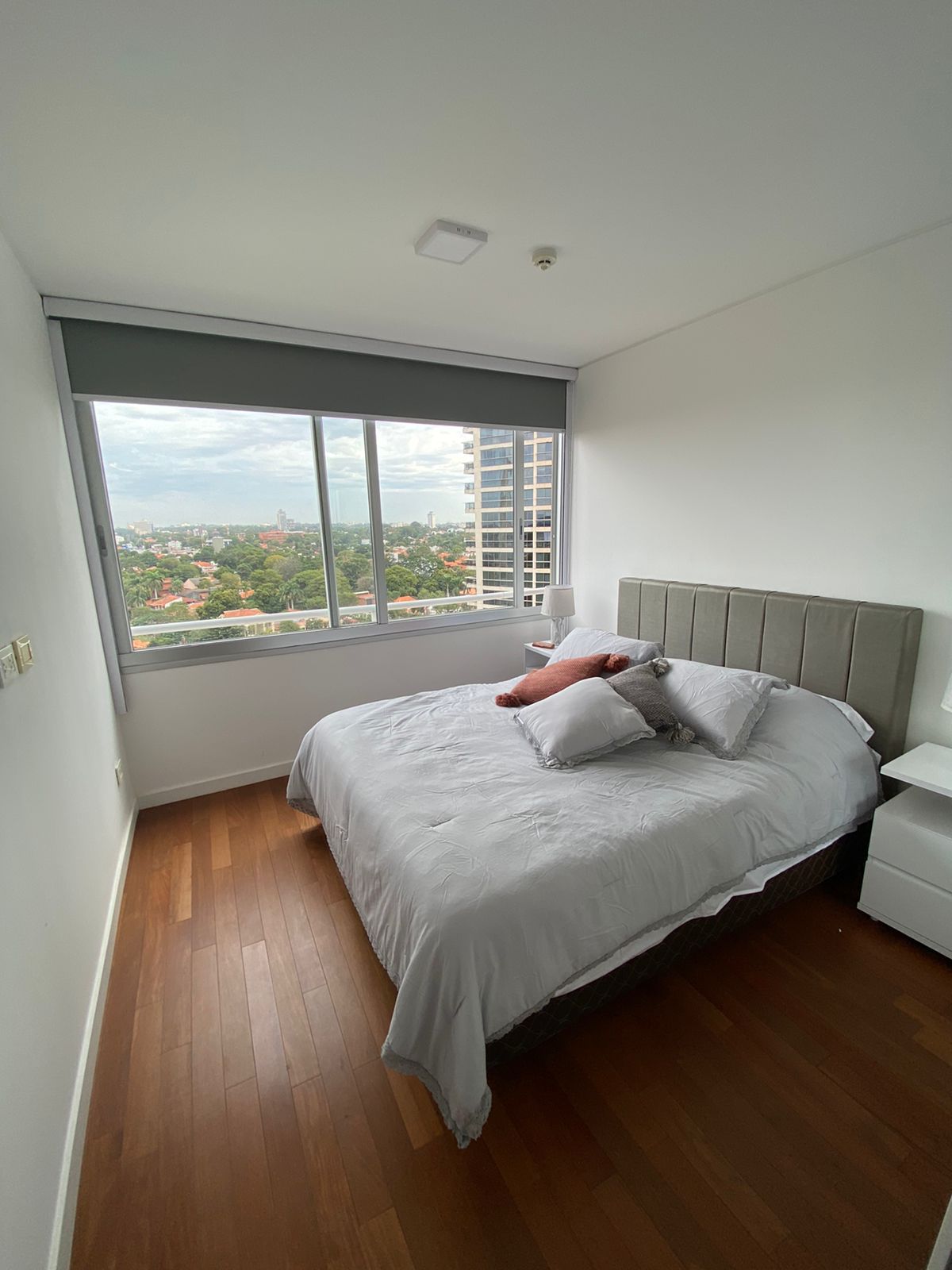 Alquilo Depto De 1 Dormitorio Amoblado Sobre Santa Teresa — foto 3