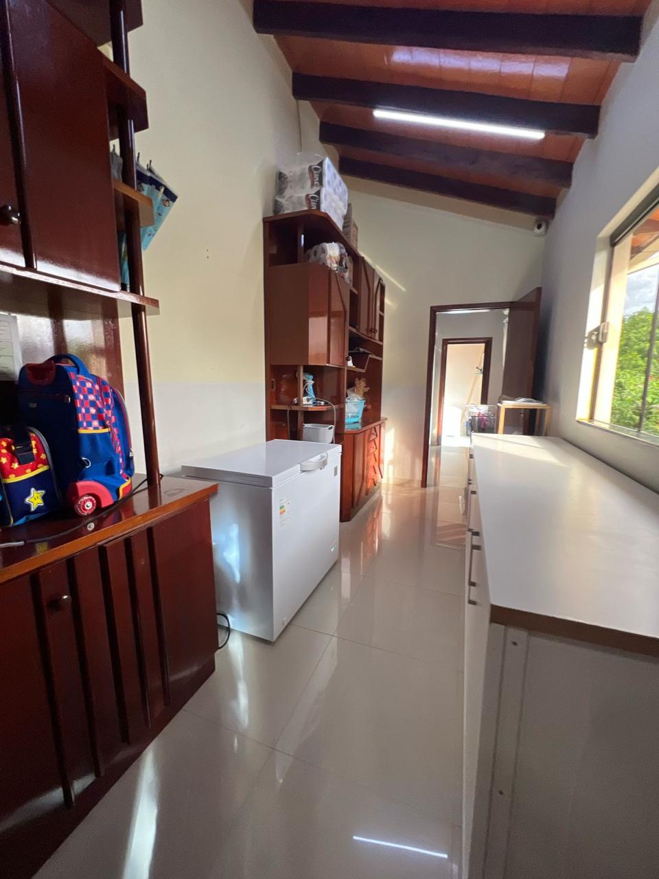 VENDO HERMOSA CASA EN ESQUINA PARANA COUNTRY CLUB — foto 2