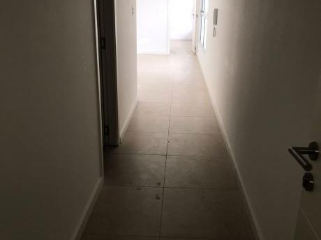 A Estrenar 1 Dorm. Frente Al Mvdeo.shop. Pocitos Nuevo