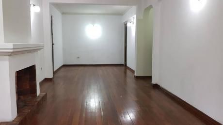 Departamento De 2 Dormitorios!! Barrio Herrera. Zona Identificaciones.