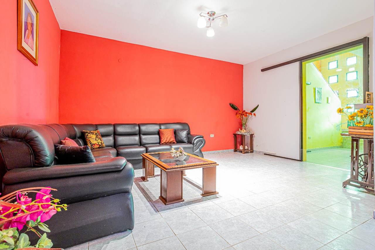 Casa en venta en Luque — foto 2