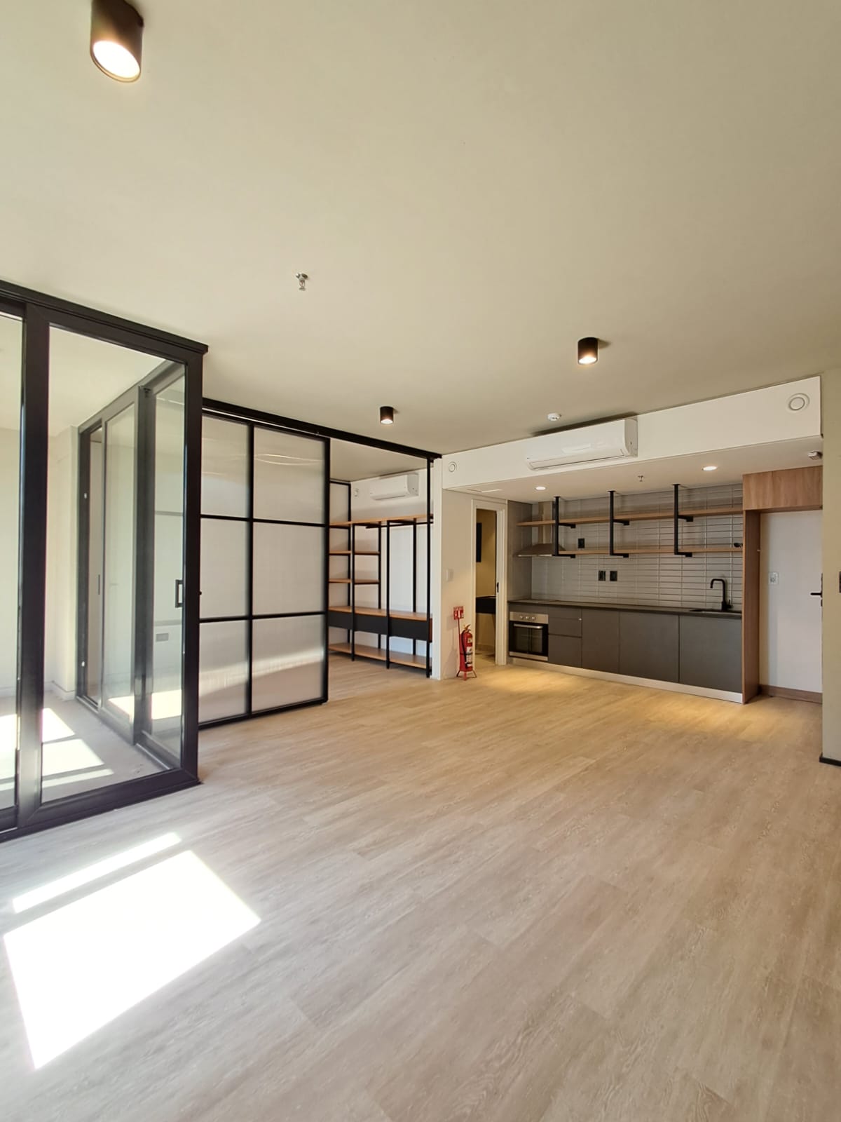 1-Bedroom Apartment with Parking — foto 3