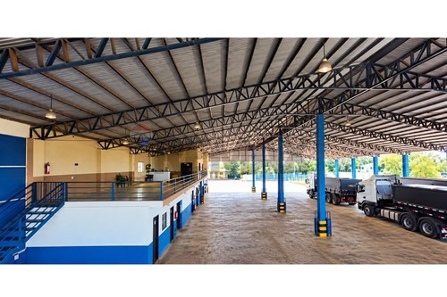 Local comercial - Venta - Minga Guazú, Alto Paraná, Paraguay — foto 2