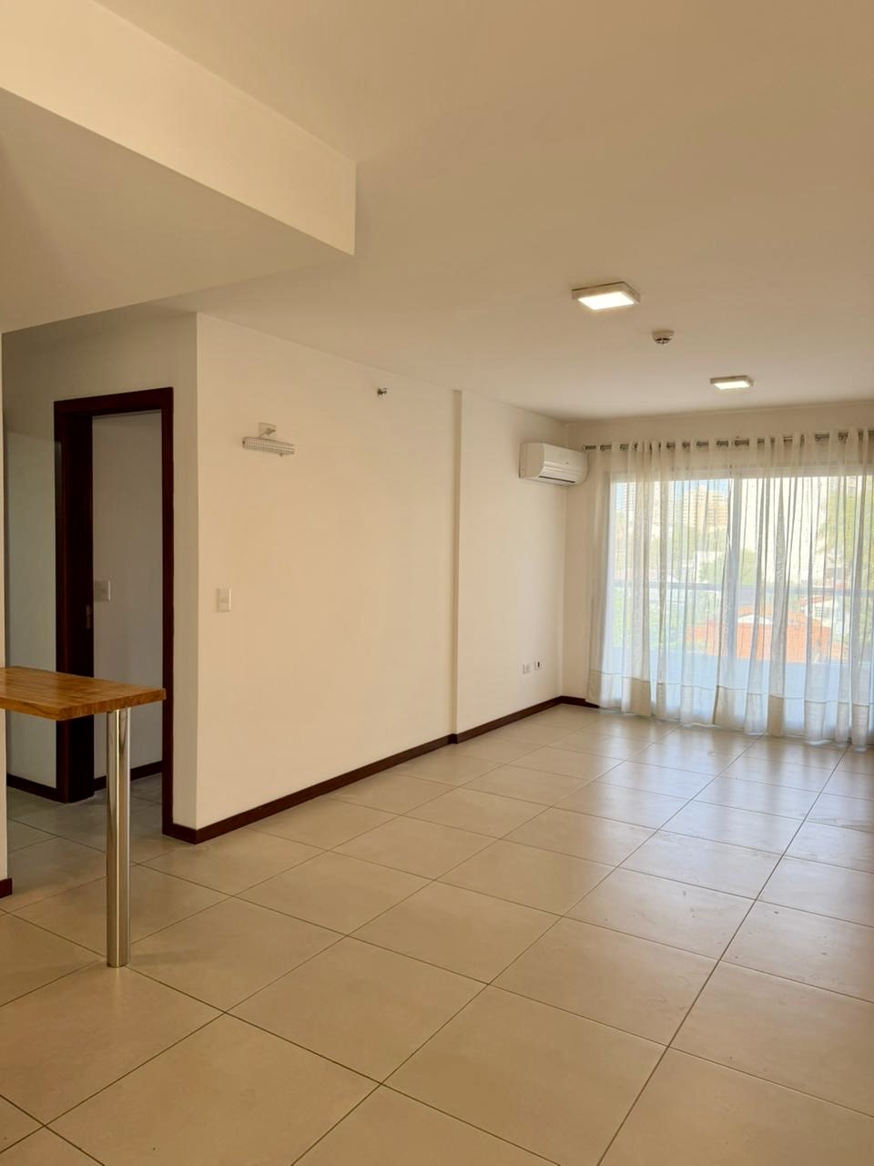 DEPARTAMENTO EN VENTA – BARRIO MADAME LYNCH zona SHOPPING DEL SOL — foto 3