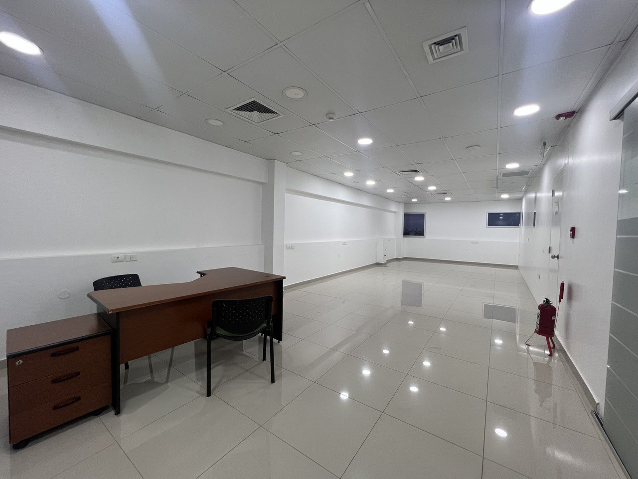 Vendo Edificio Corporativo Con Oficinas En Villa Morra Eje Corporativo Comercial — foto 3