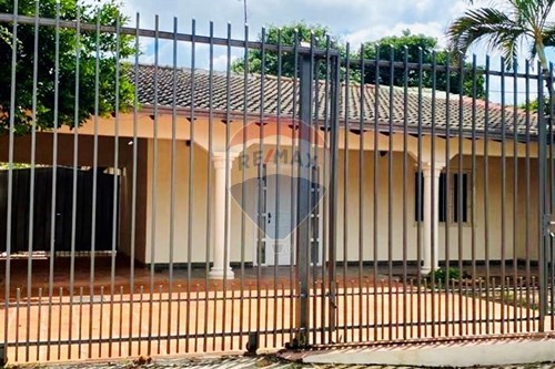 Casa-Venta-Paraguay Asunción Loma Pytá Tomas Rojas casi Pascual Ramón Casco a… — foto 2
