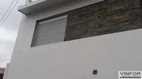 Casa Independiente Con Patio