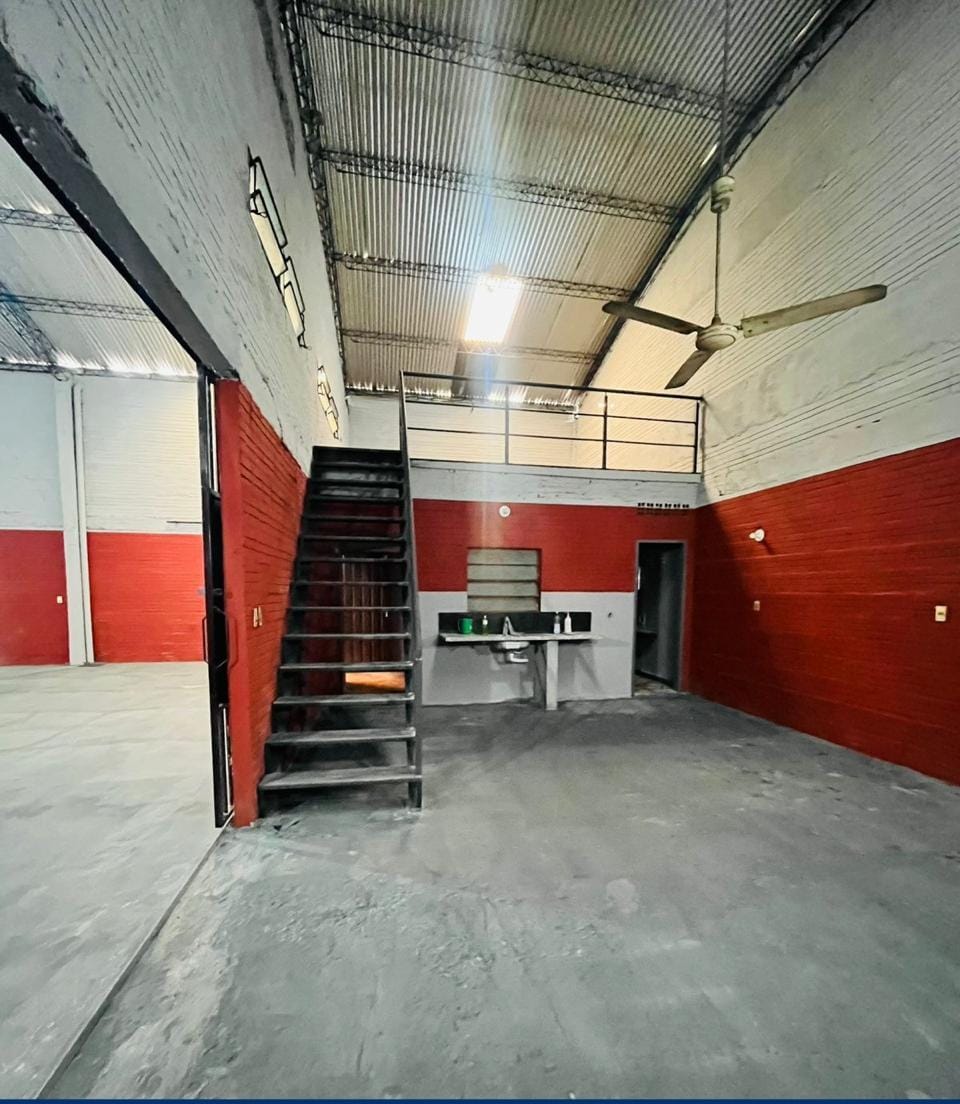 ALQUILO TINGLADO CON UBICACIÓN ÚNICA – SAN LORENZO, BARRIO BARCEQUILLO — foto 3