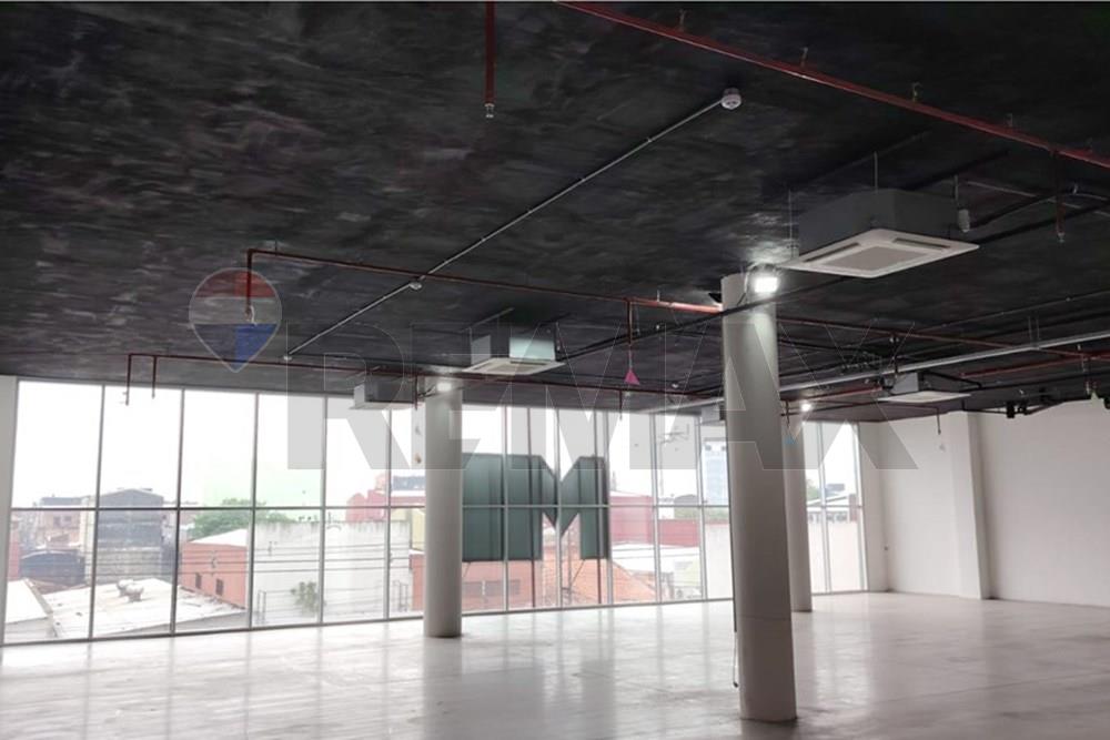 Local Comercial - Alquiler - Dr. Francia, Paraguay — foto 2