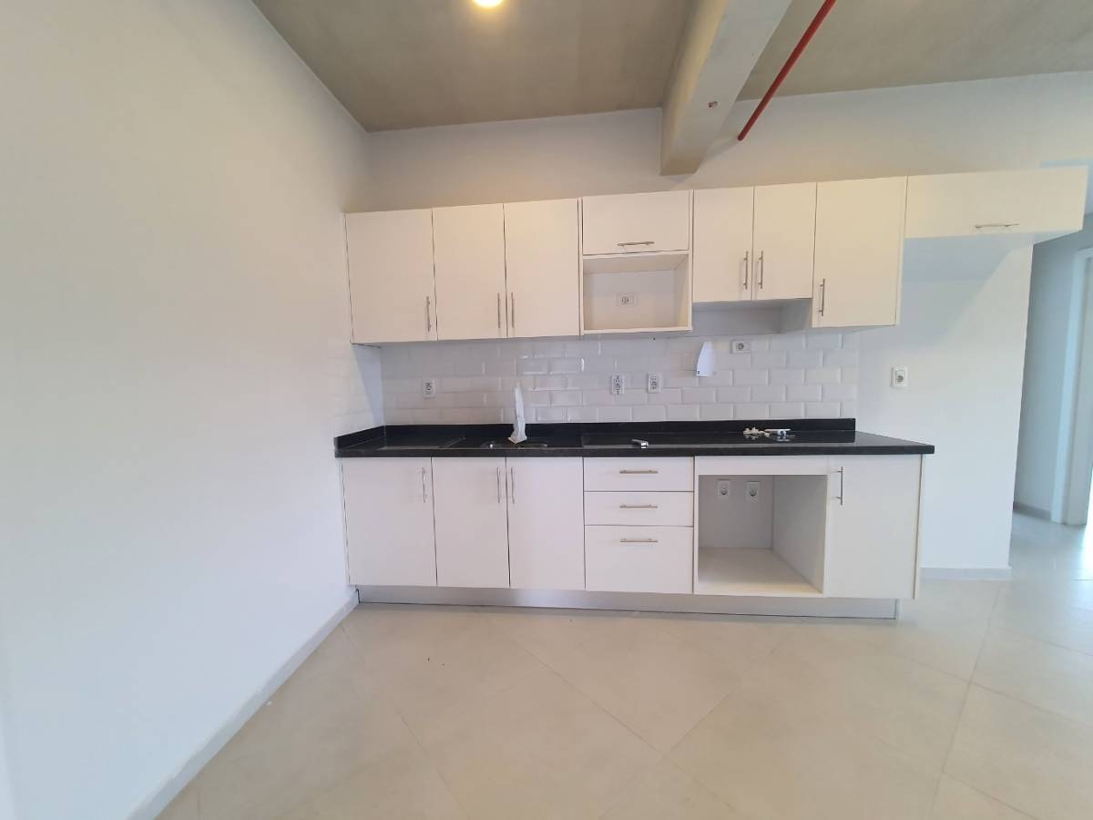 ALQUILO DEPTO. DE 2 DORM. 79,3m2 - ZONA CENTRICA DE LUQUE — foto 3
