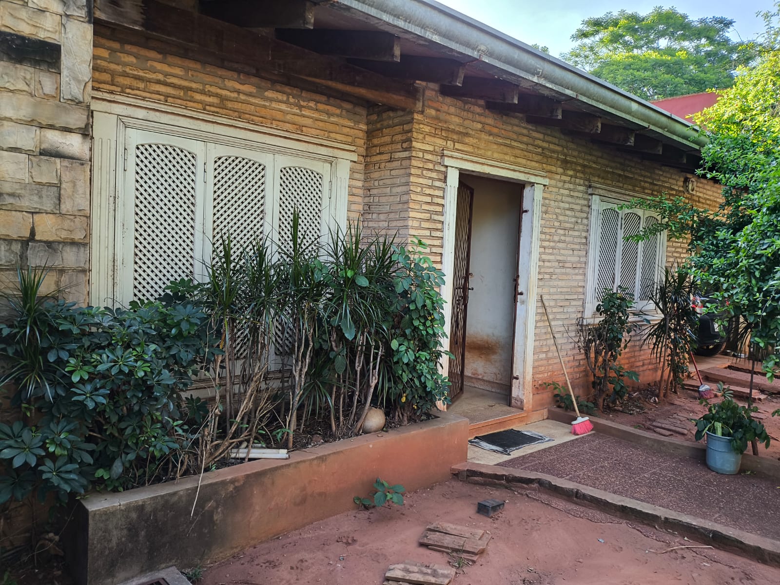 Casa en Venta FDO SUR - oportunidad inversionistas — foto 2