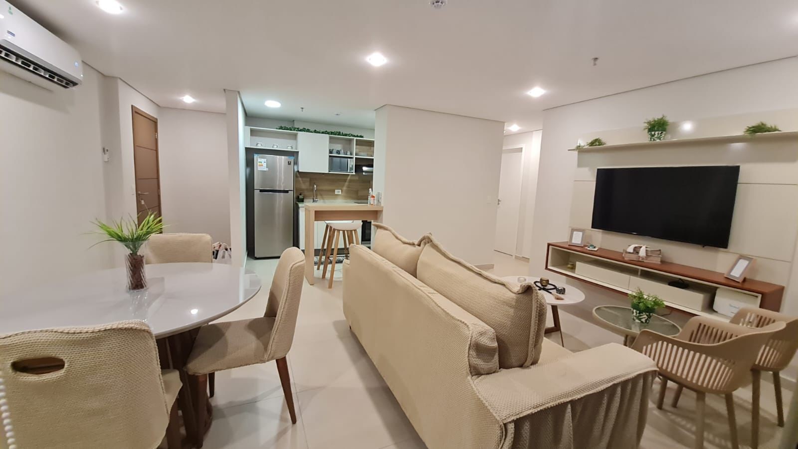 ALQUILO Dpto 2 Dorm  AMOBLADO  -  Edificio MARQUIS VILLA MORRA — foto 2
