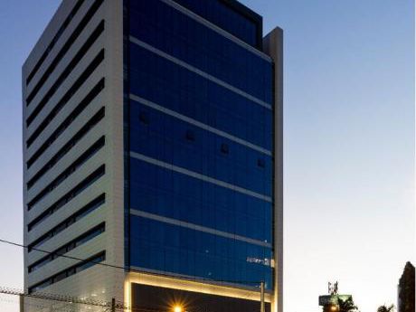 Oficinas Corporativas A Estrenar En Edificio Categoria Aaa Villamorra
