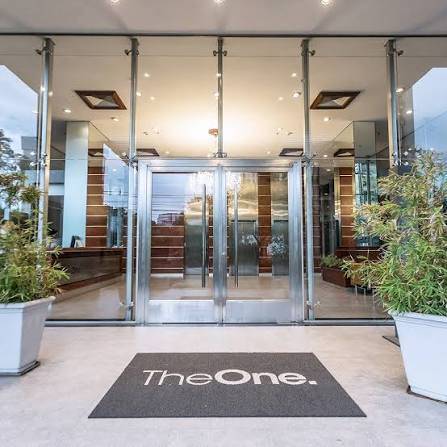 EDIFICIO THE ONE - DEPARTAMENTO DE 2 HAB. CON COCHERA, AMOBLADO CON RENTA ACTIVA — foto 3