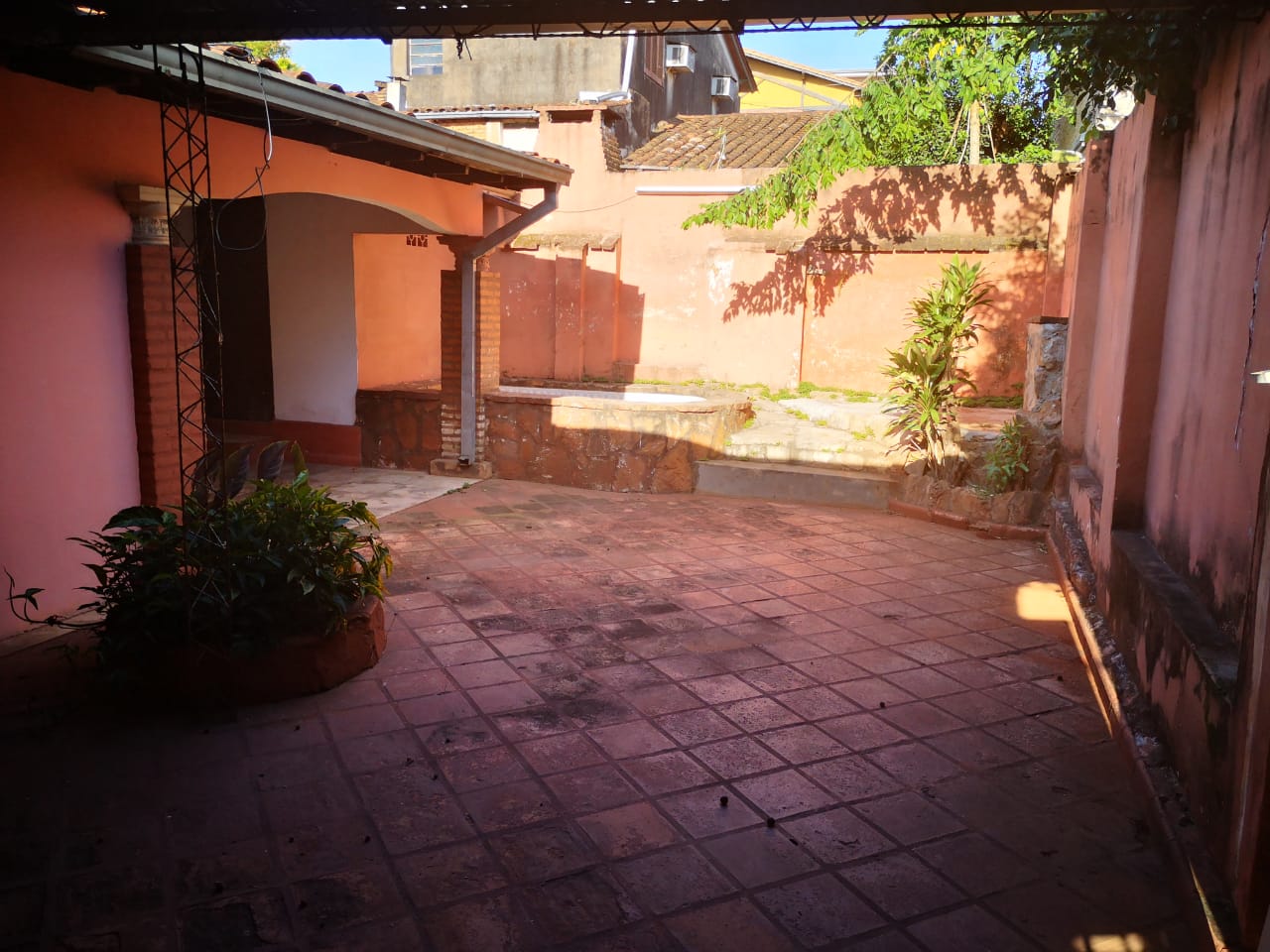 Alquilo Casa De 3 Dormitorios En Lambaré Barrio Valle Apua. Ref. #6E1E8