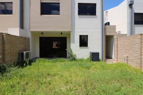 Alquilo Duplex Zona Boulevard Los Jardines Luque