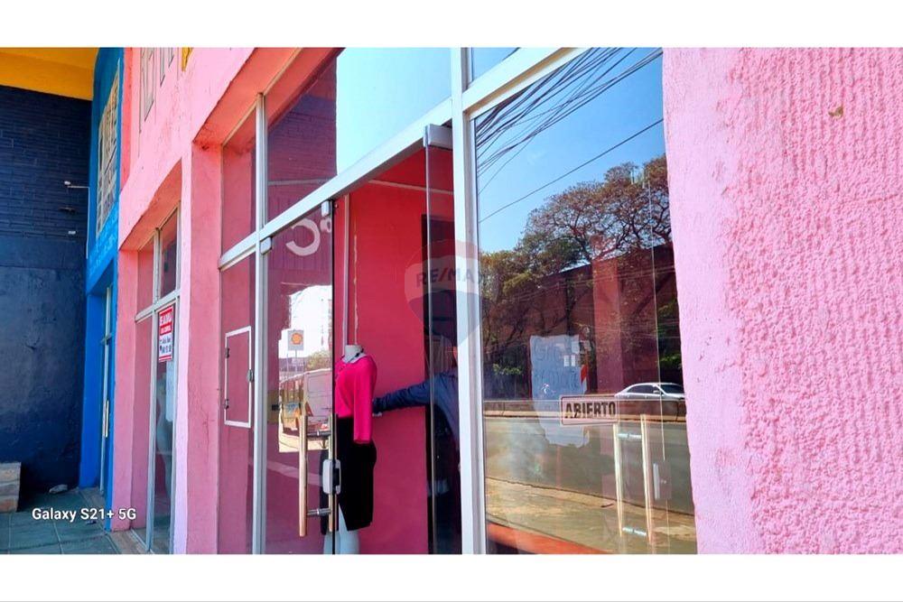 Local Comercial - Alquiler - Fernando De La Mora, Paraguay — foto 3