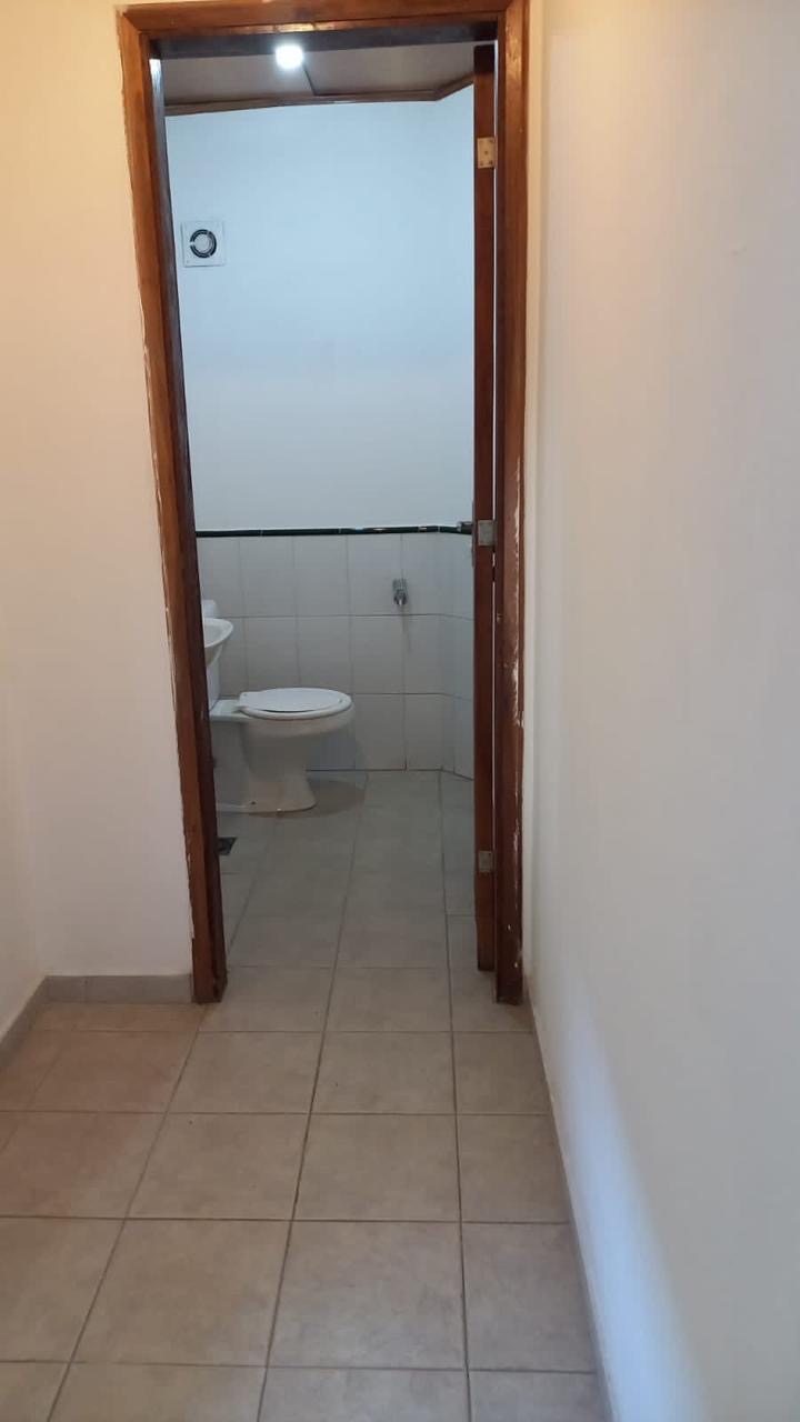 EN ALQUILER LOCAL COMERCIAL ZONA BOGGIANI — foto 3