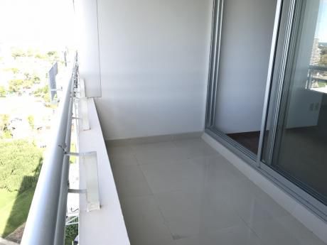 Venta Apartamento 2 Dormitorios Piso Alto Malvin