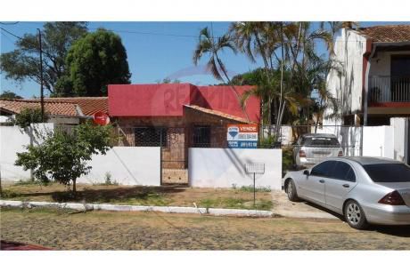 Casa A Pasos Del Shopping Multiplaza