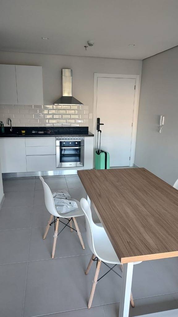 Alquilo dpto. a estrenar y amoblado en Villa Morra — foto 3