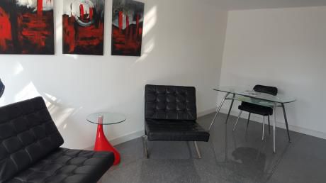 Alquile Con Parrillero Exclusivo Y Garage