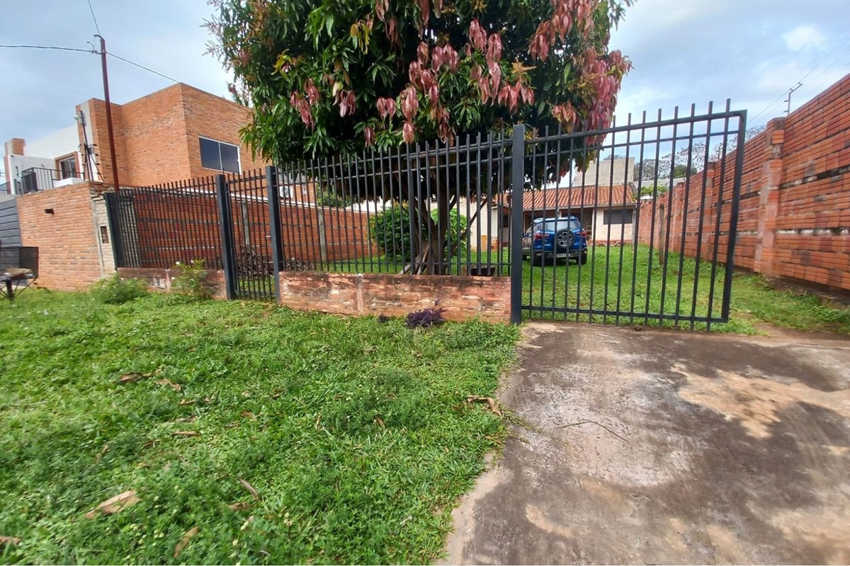 Casa en venta en Luque