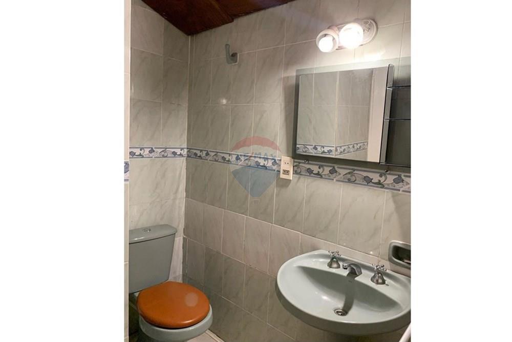 ¡INVERSION! 2.394 m² EN BARRIO BELLA VISTA — foto 2
