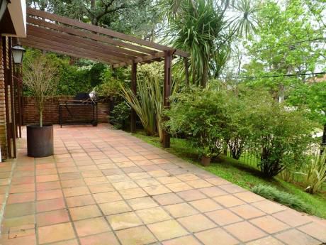Apartamento Con Jardin De Uso Exclusivo