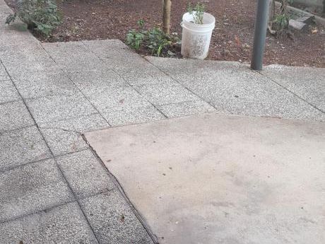 Vendo Casa Dos Dormitorios - Si Banco